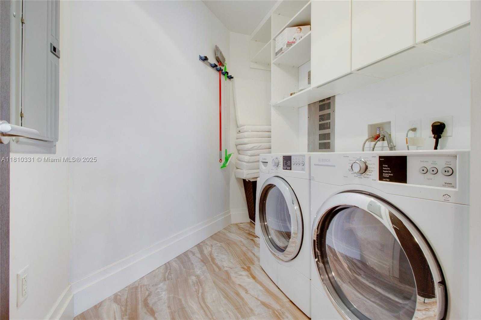 Small Image of 9703 COLLINS AVE #2615, Bal Harbour Number 16