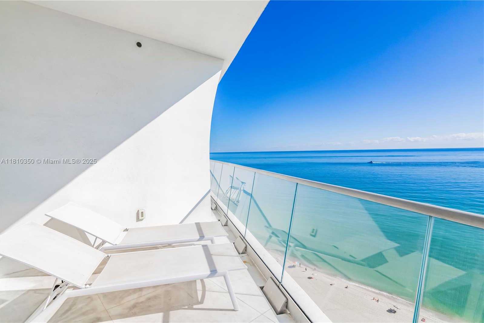 Small Image of 16901 COLLINS AVE #2504, Sunny Isles Beach Number 15