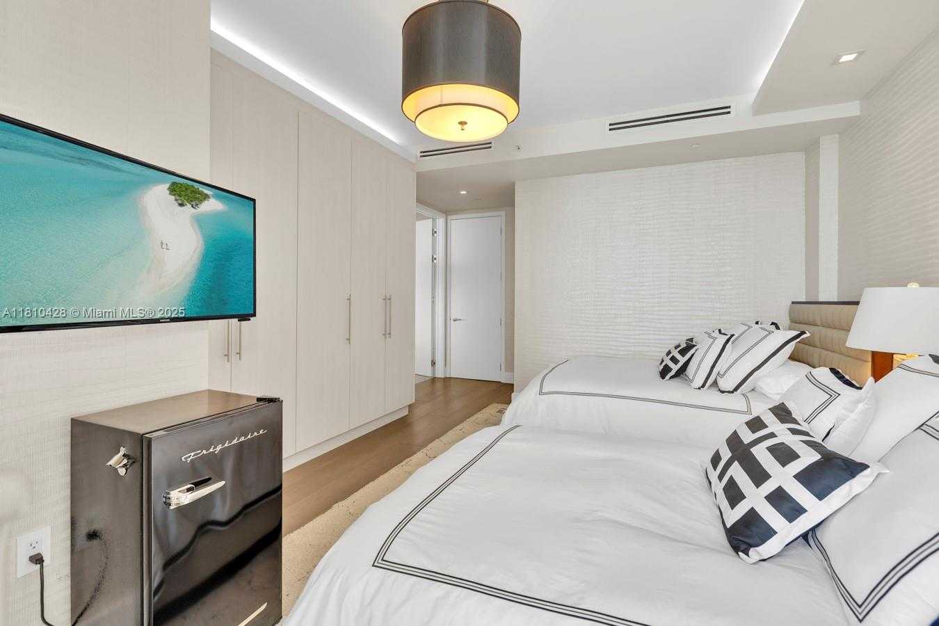 Small Image of 9701 COLLINS AVE #2403S, Bal Harbour Number 17