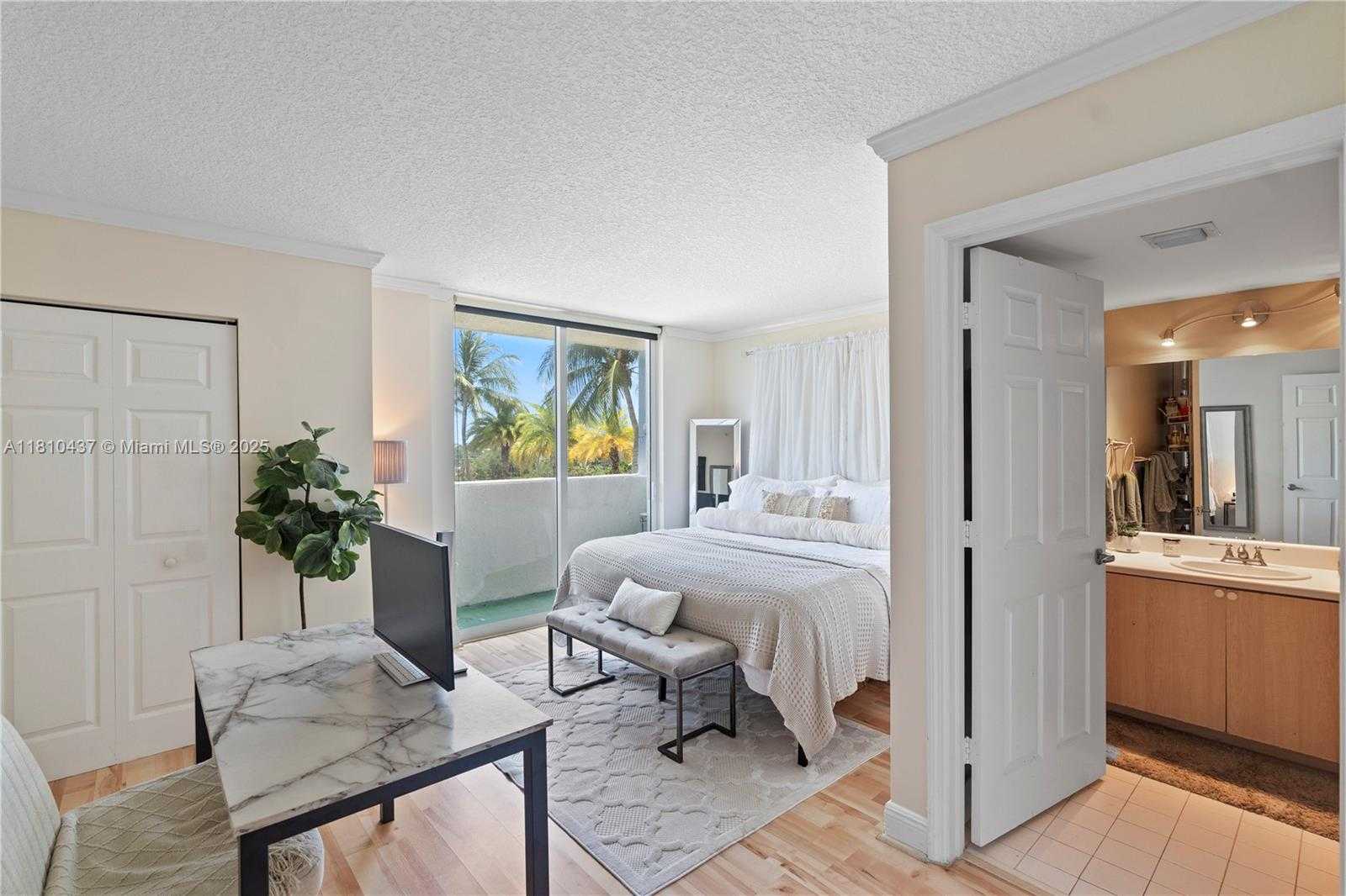 Small Image of 3000 CORAL WAY #510, Miami Number 15
