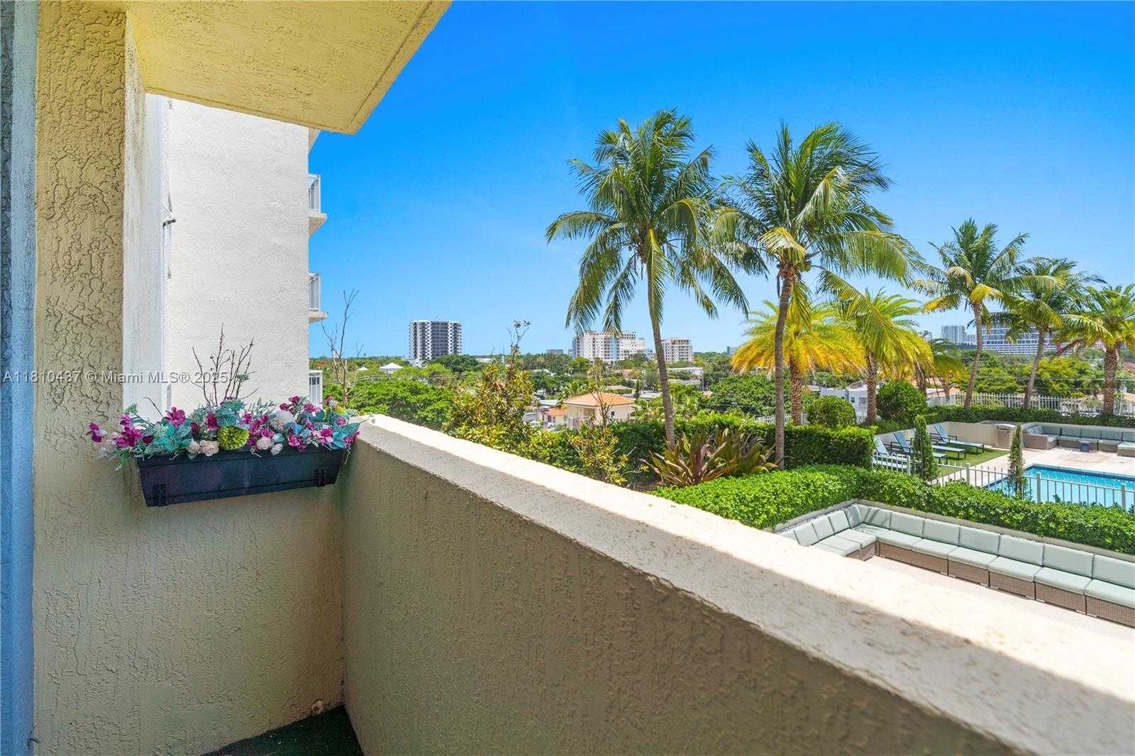 Small Image of 3000 CORAL WAY #510, Miami Number 18