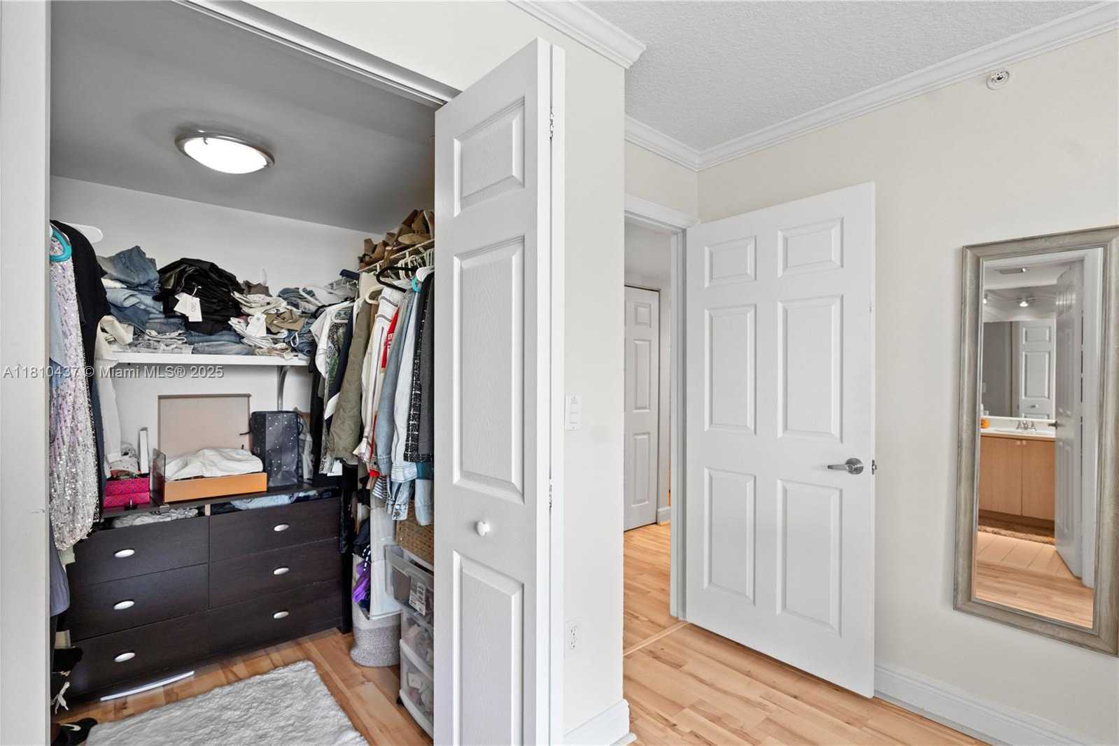 Small Image of 3000 CORAL WAY #510, Miami Number 23