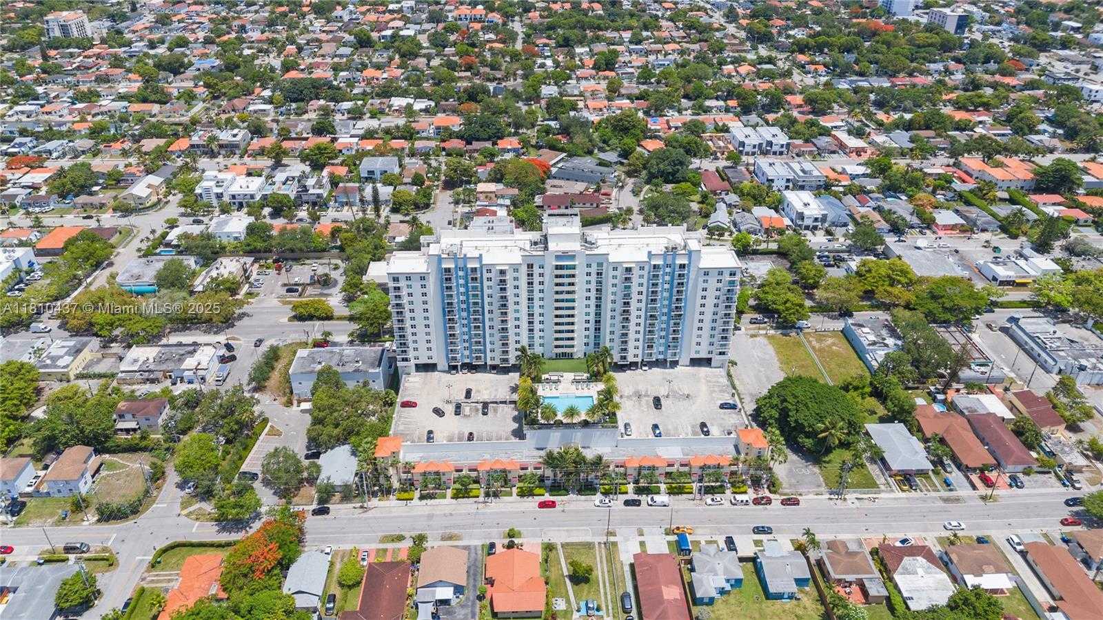 Small Image of 3000 CORAL WAY #510, Miami Number 46