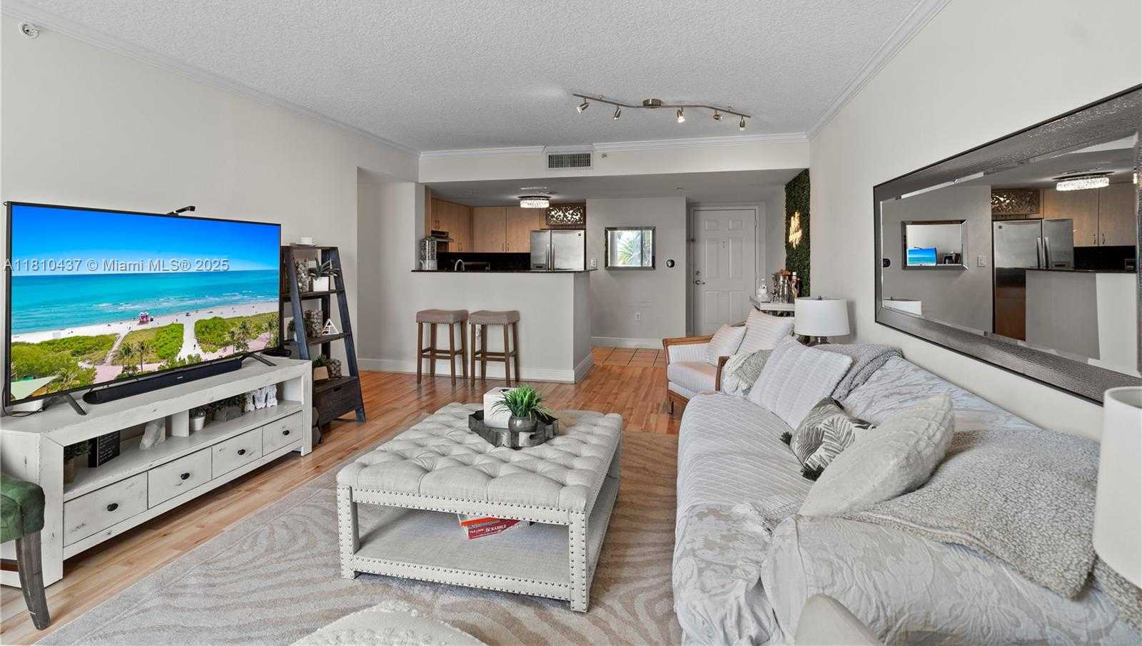 Small Image of 3000 CORAL WAY #510, Miami Number 5