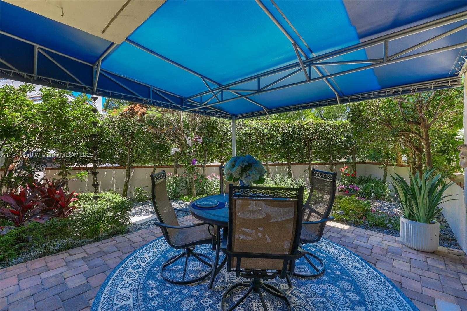 Small Image of 725 BILTMORE CT, Coral Gables Number 36
