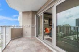 Small Image of 1985 SOUTH OCEAN DR #17D, Hallandale Beach Number 11