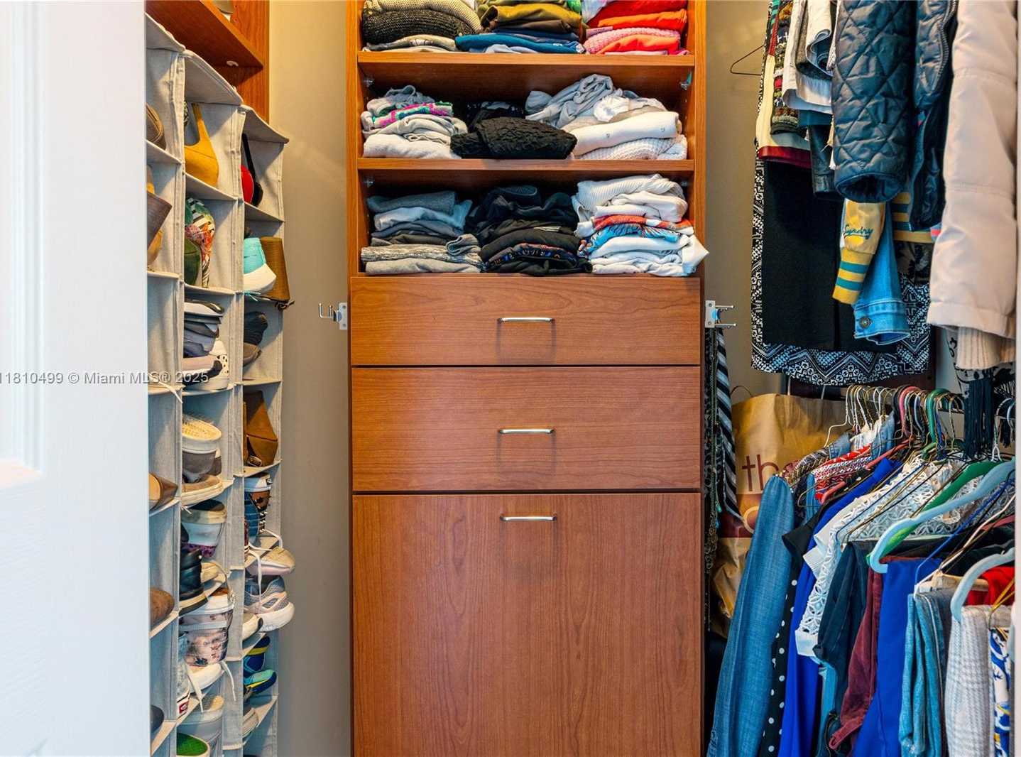 Small Image of 1300 PONCE DE LEON BLVD #705, Coral Gables Number 13