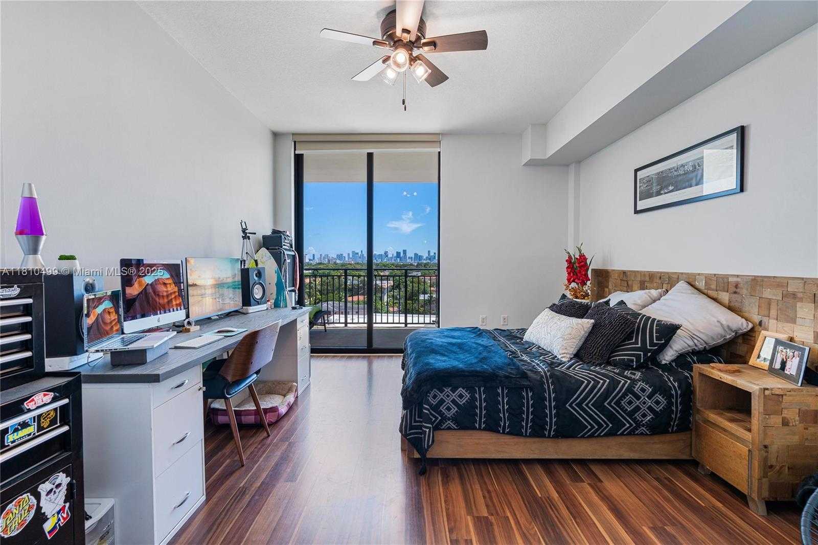 Small Image of 1300 PONCE DE LEON BLVD #705, Coral Gables Number 16