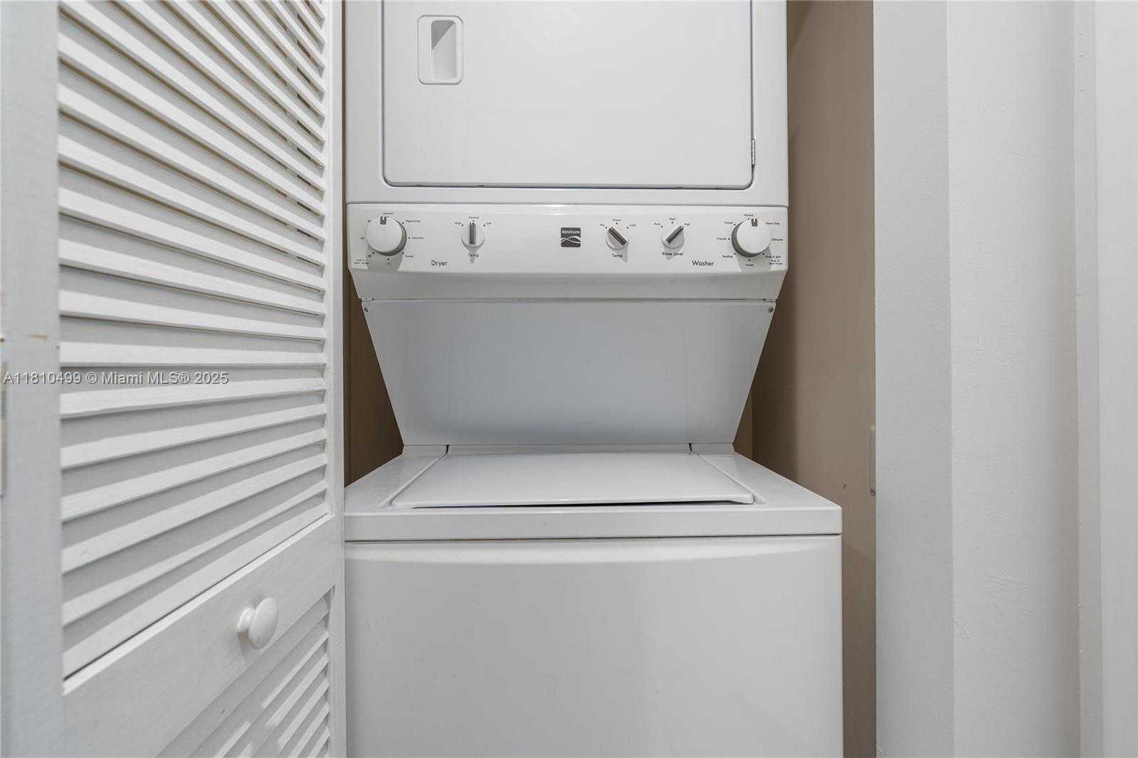 Small Image of 1300 PONCE DE LEON BLVD #705, Coral Gables Number 20