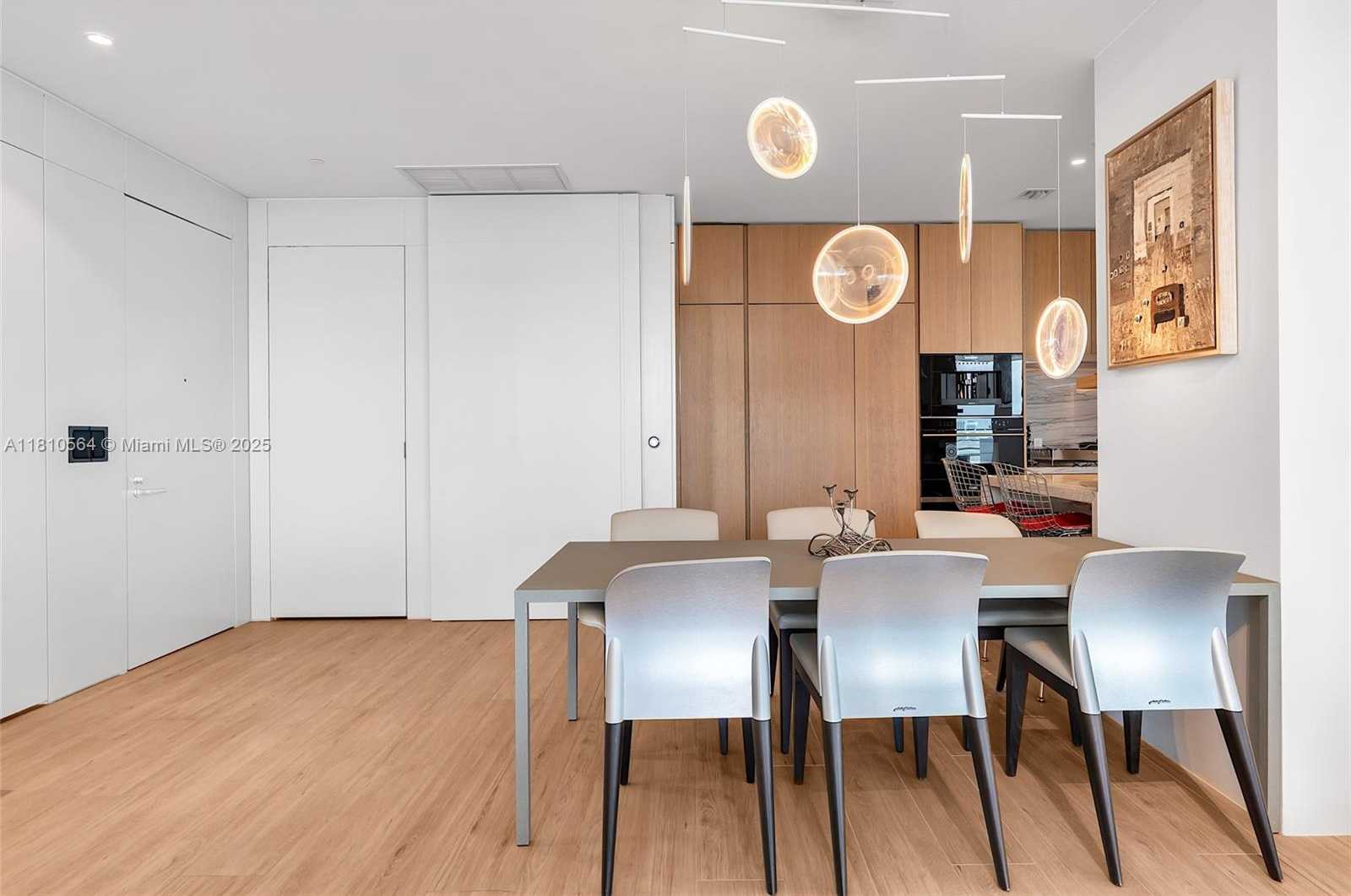 Small Image of 8701 COLLINS AVE #905, Miami Beach Number 11