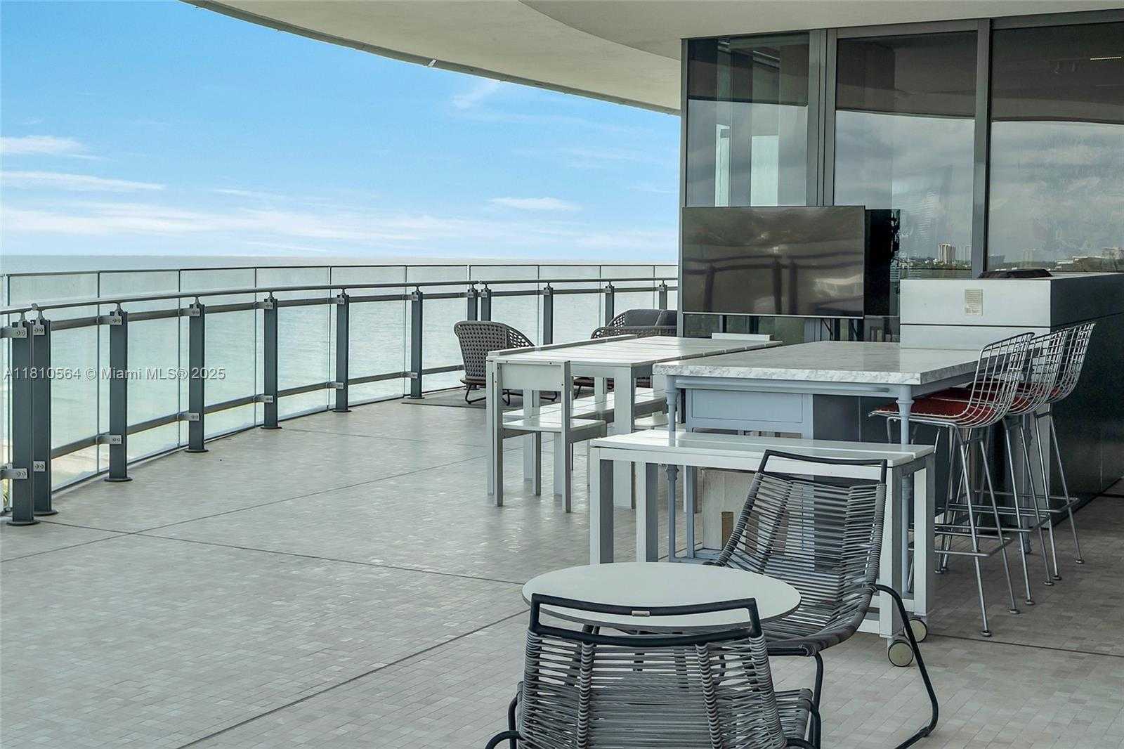 Small Image of 8701 COLLINS AVE #905, Miami Beach Number 21