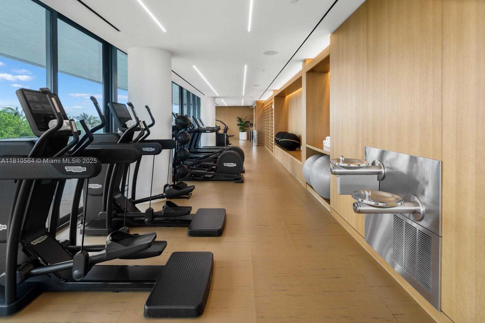 Small Image of 8701 COLLINS AVE #905, Miami Beach Number 60