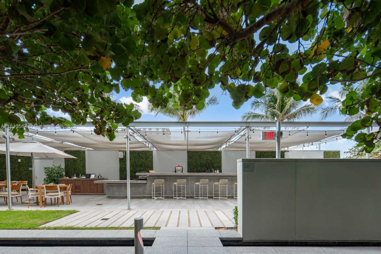 Small Image of 8701 COLLINS AVE #905, Miami Beach Number 62