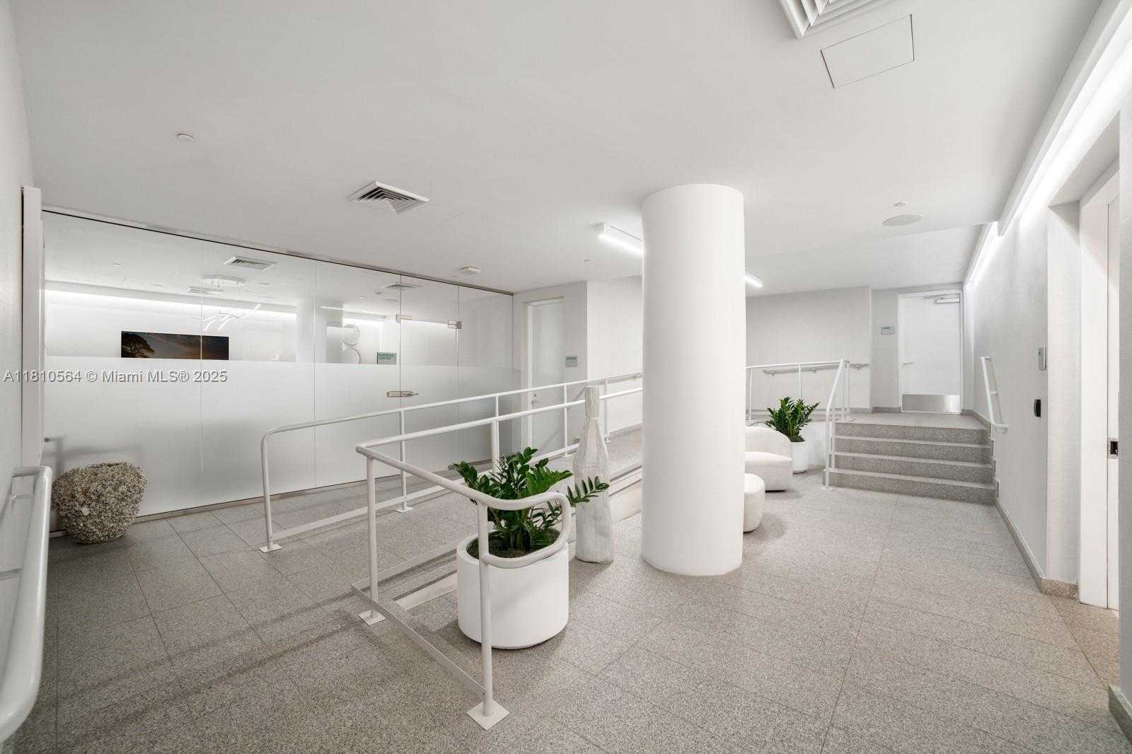 Small Image of 8701 COLLINS AVE #905, Miami Beach Number 76