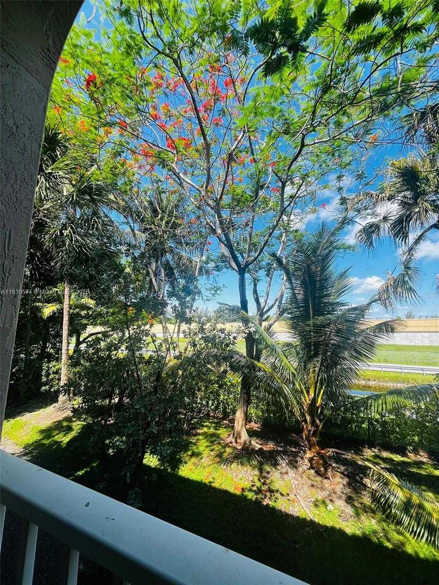 Small Image of 5670 NORTH WEST 116TH AVE #212, Doral Number 15