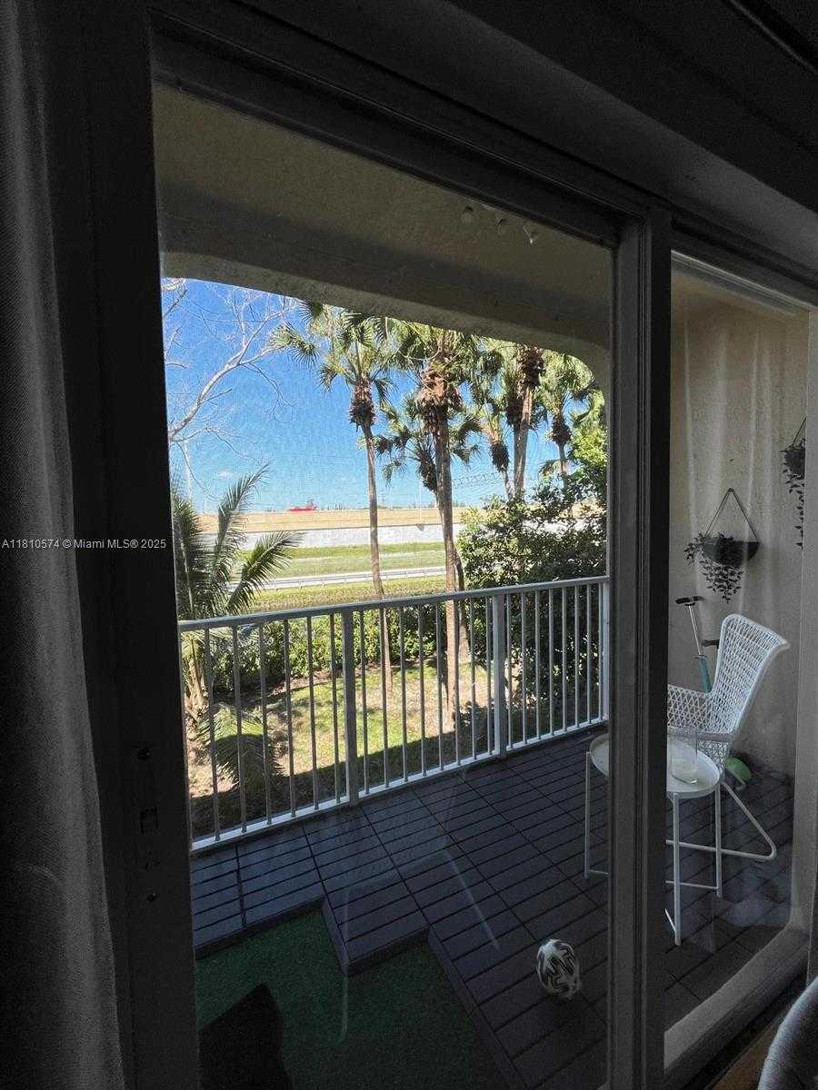 Small Image of 5670 NORTH WEST 116TH AVE #212, Doral Number 17