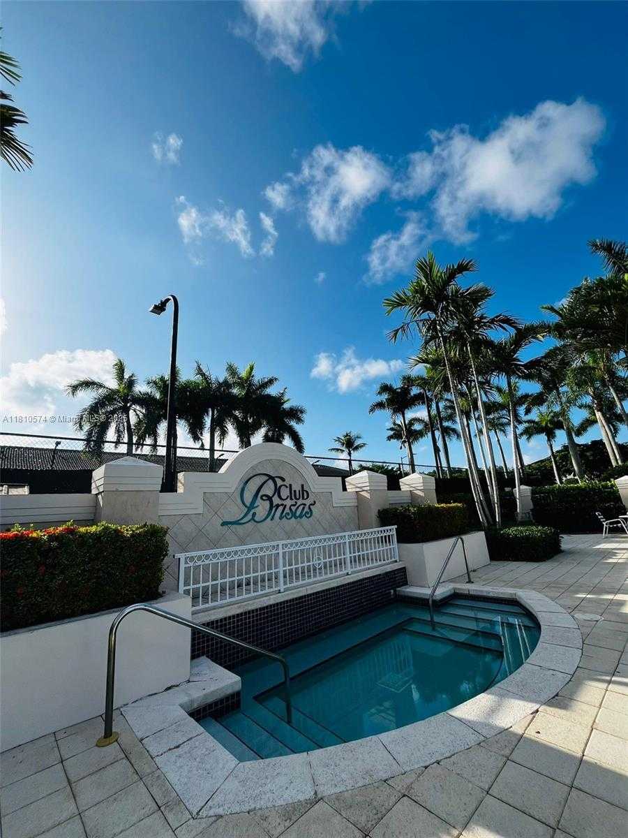 Small Image of 5670 NORTH WEST 116TH AVE #212, Doral Number 21