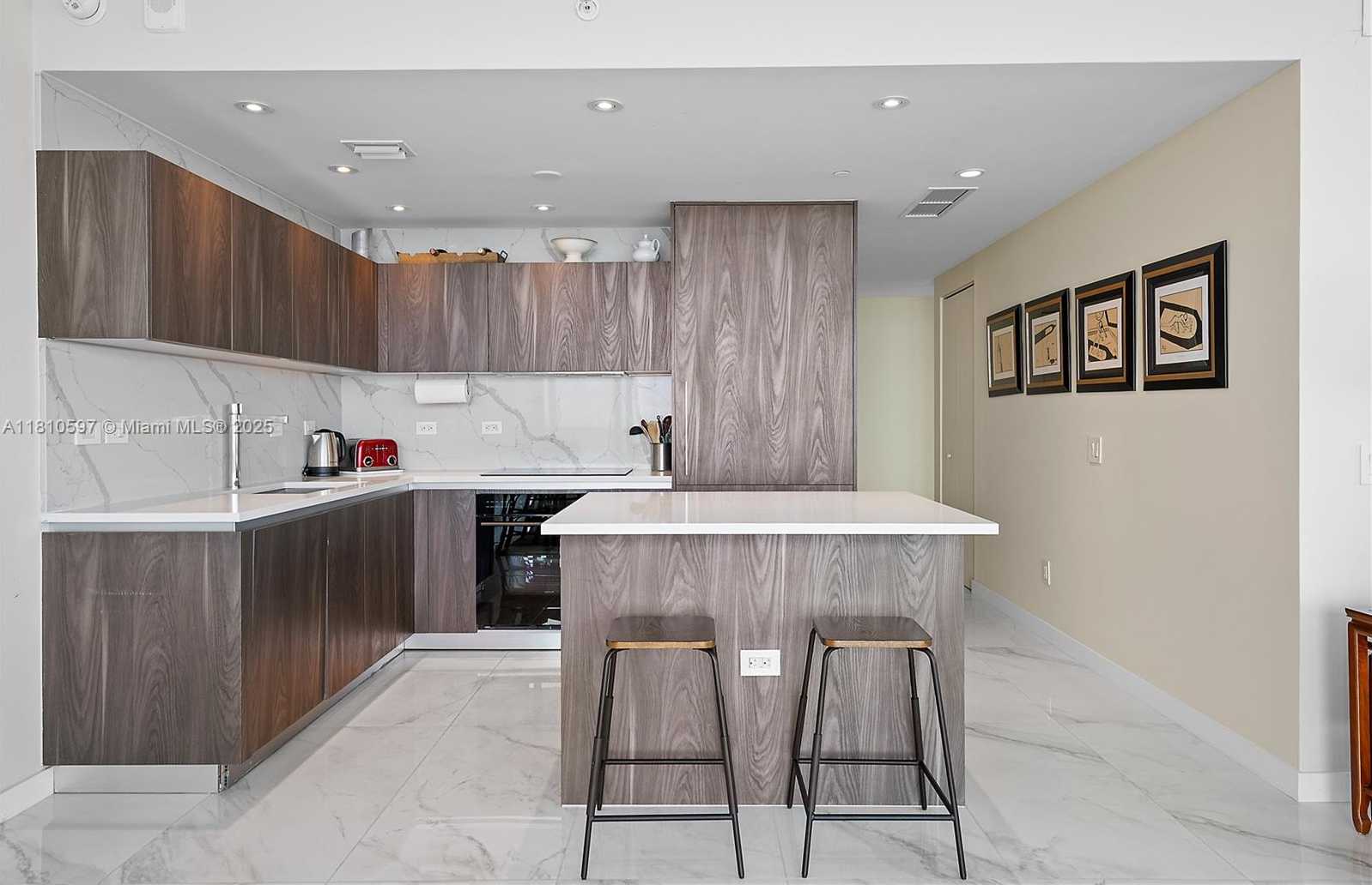 Small Image of 3131 NORTH EAST 7TH AVE #3106, Miami Number 4