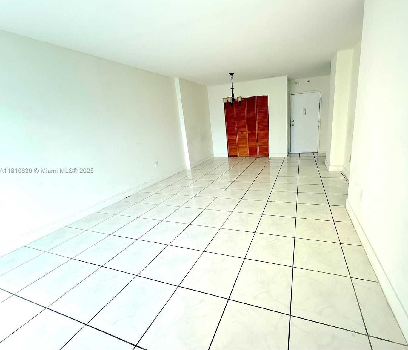Small Image of 400 KINGS POINT DR #318, Sunny Isles Beach Number 7