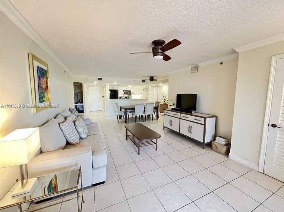 Small Image of 1650 CORAL WAY #403, Miami Number 17