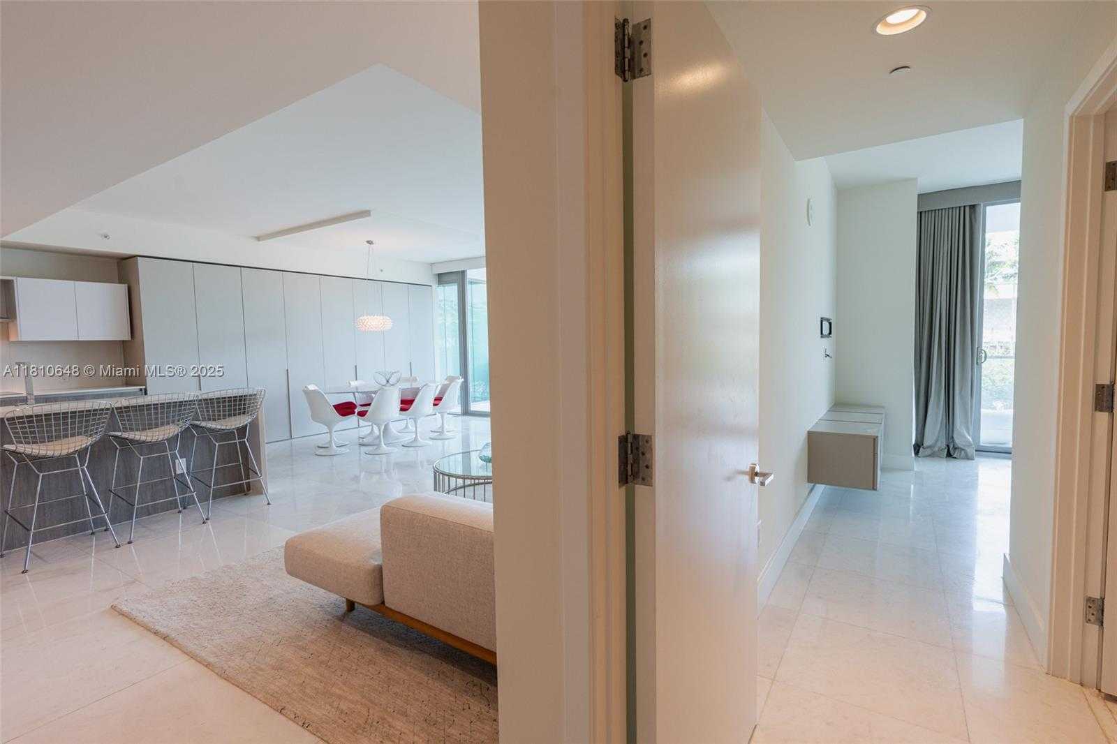 Small Image of 360 OCEAN DR #205S, Key Biscayne Number 29