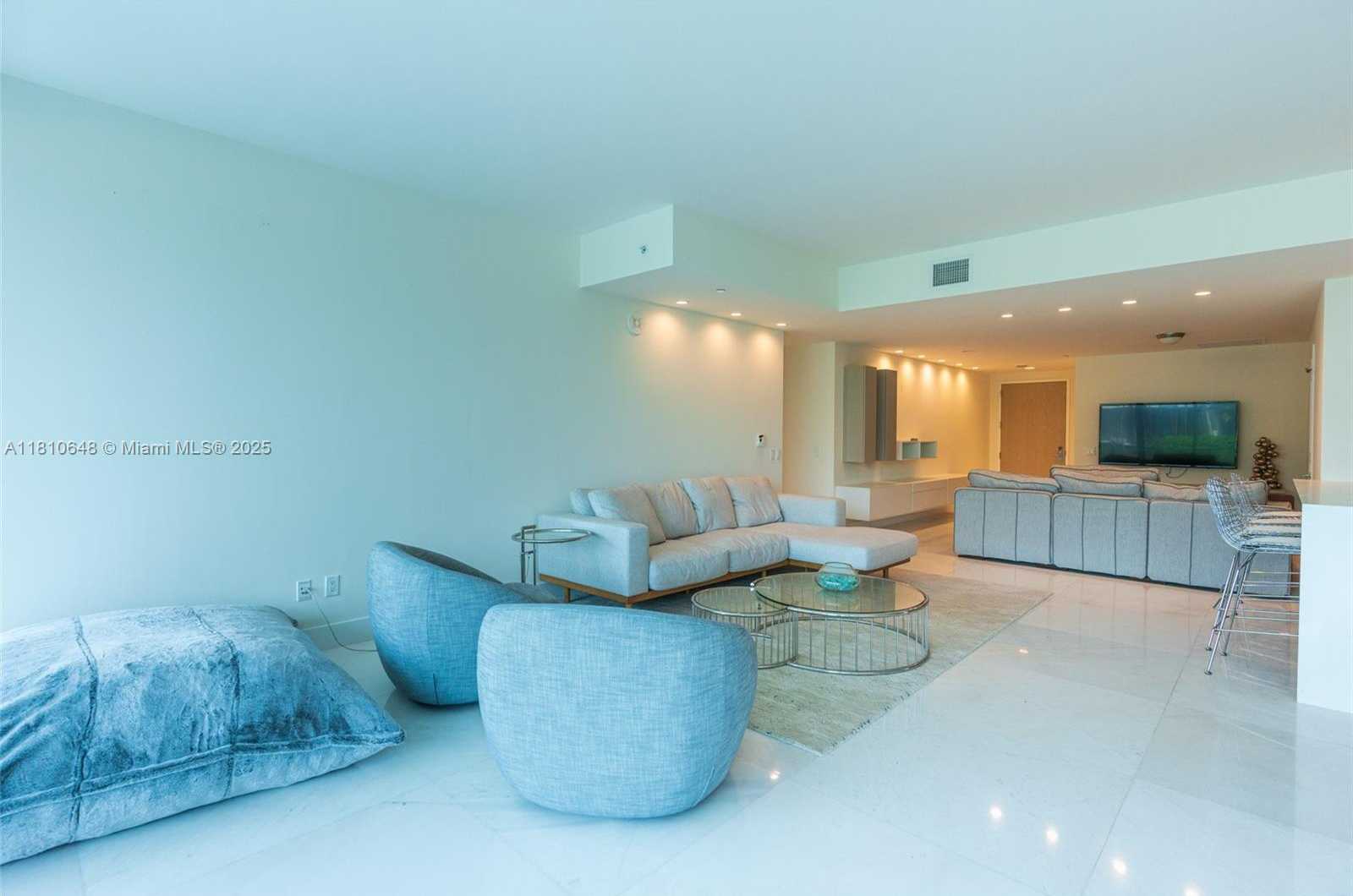 Small Image of 360 OCEAN DR #205S, Key Biscayne Number 38
