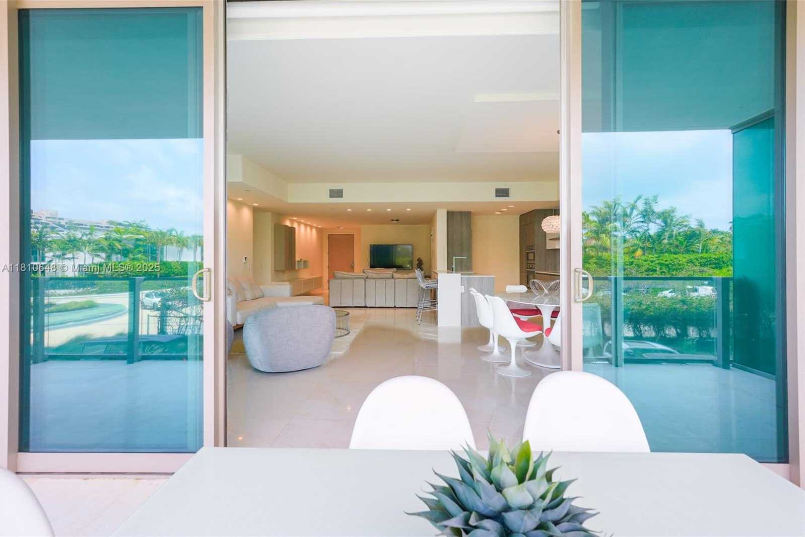 Small Image of 360 OCEAN DR #205S, Key Biscayne Number 44