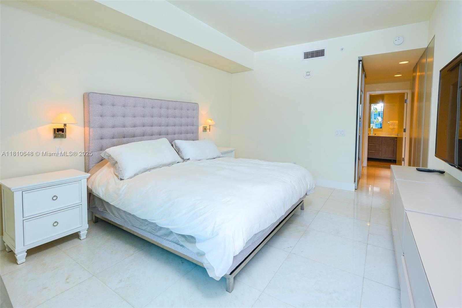 Small Image of 360 OCEAN DR #205S, Key Biscayne Number 7