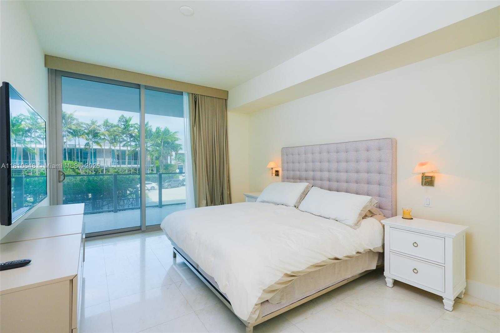 Small Image of 360 OCEAN DR #205S, Key Biscayne Number 8