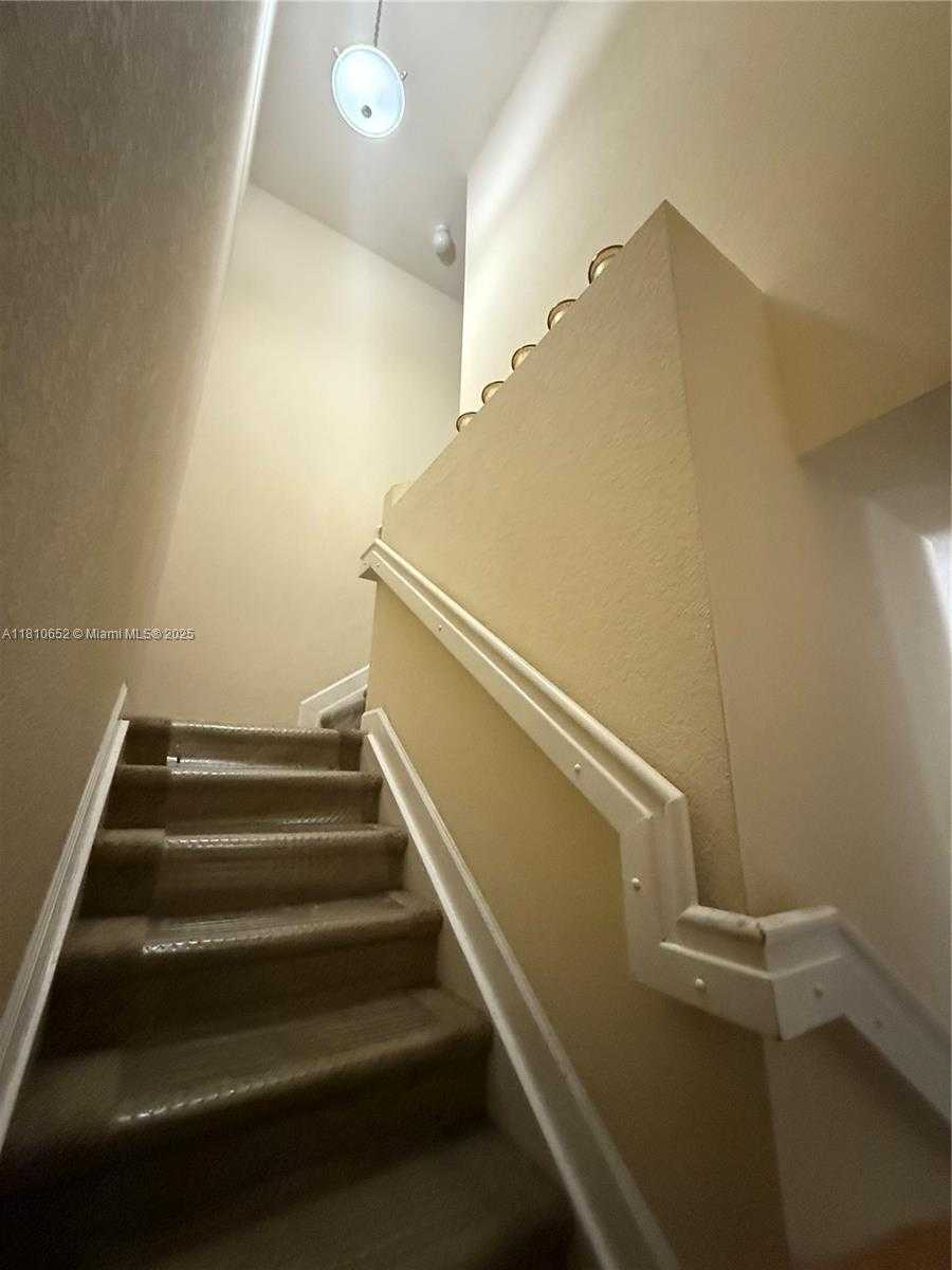 Small Image of 8875 SOUTH WEST 223RD LN, Cutler Bay Number 16