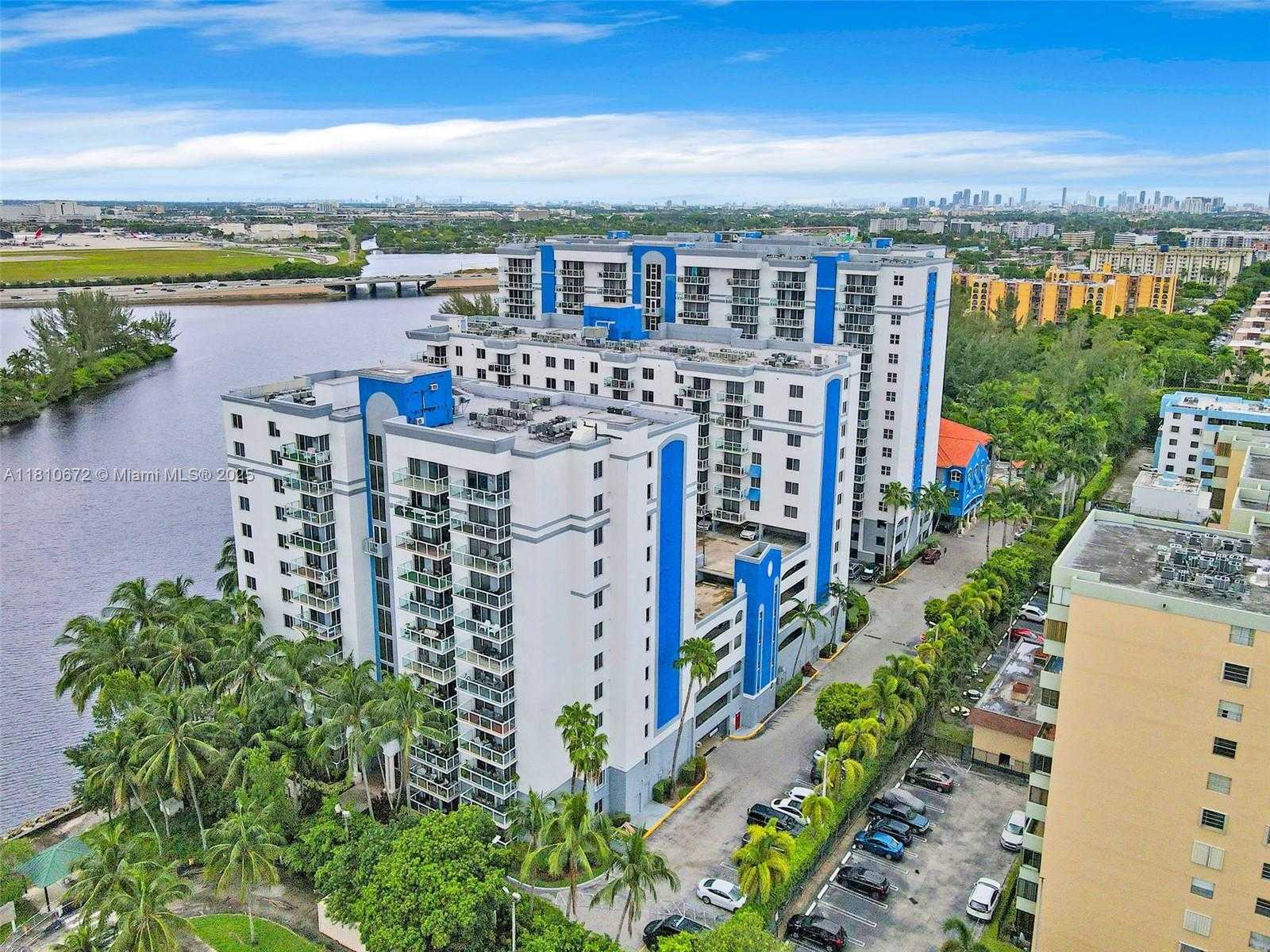 Small Image of 5077 NORTH WEST 7TH ST #1517, Miami Number 25