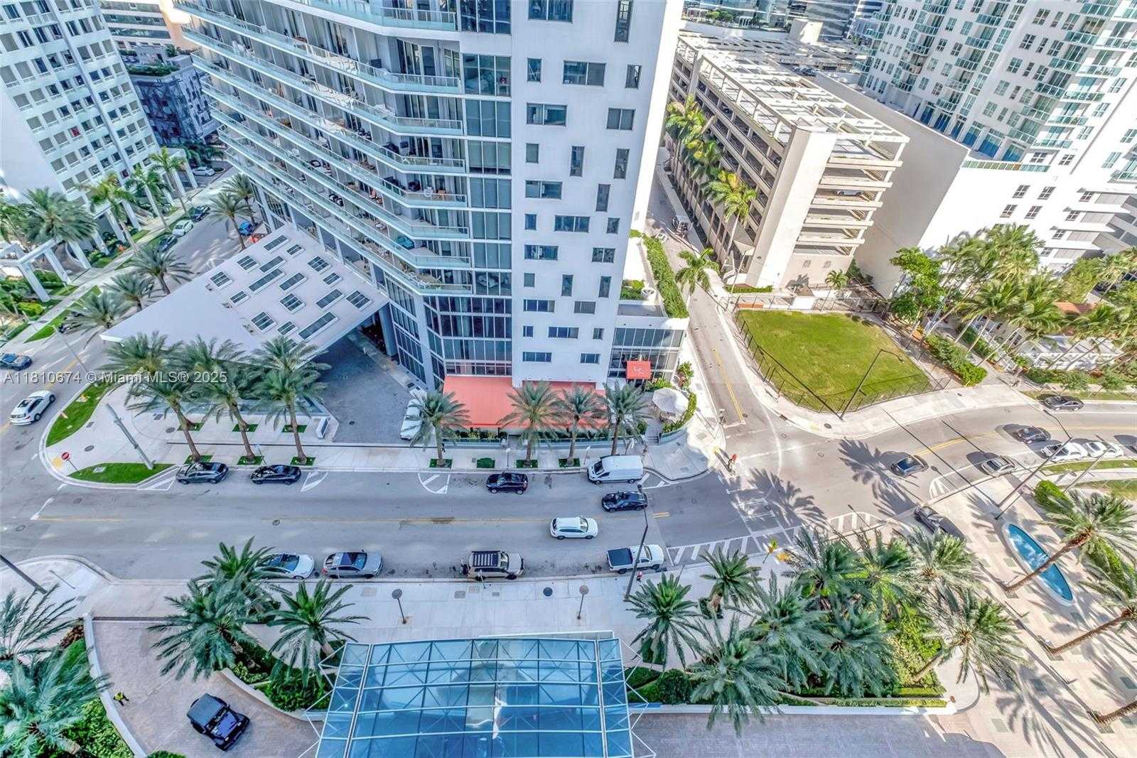 Small Image of 1331 BRICKELL BAY DR #1504, Miami Number 15