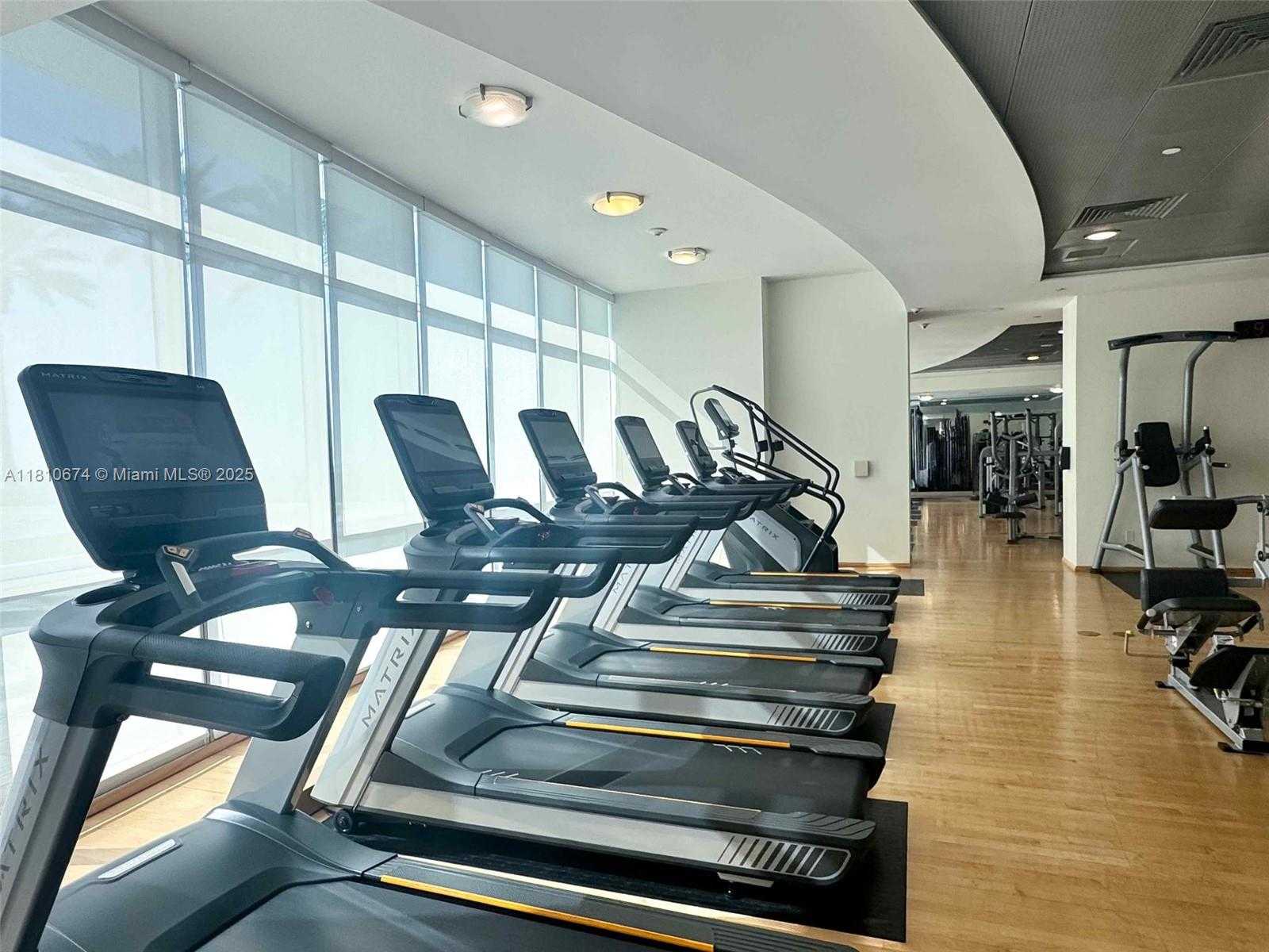 Small Image of 1331 BRICKELL BAY DR #1504, Miami Number 18