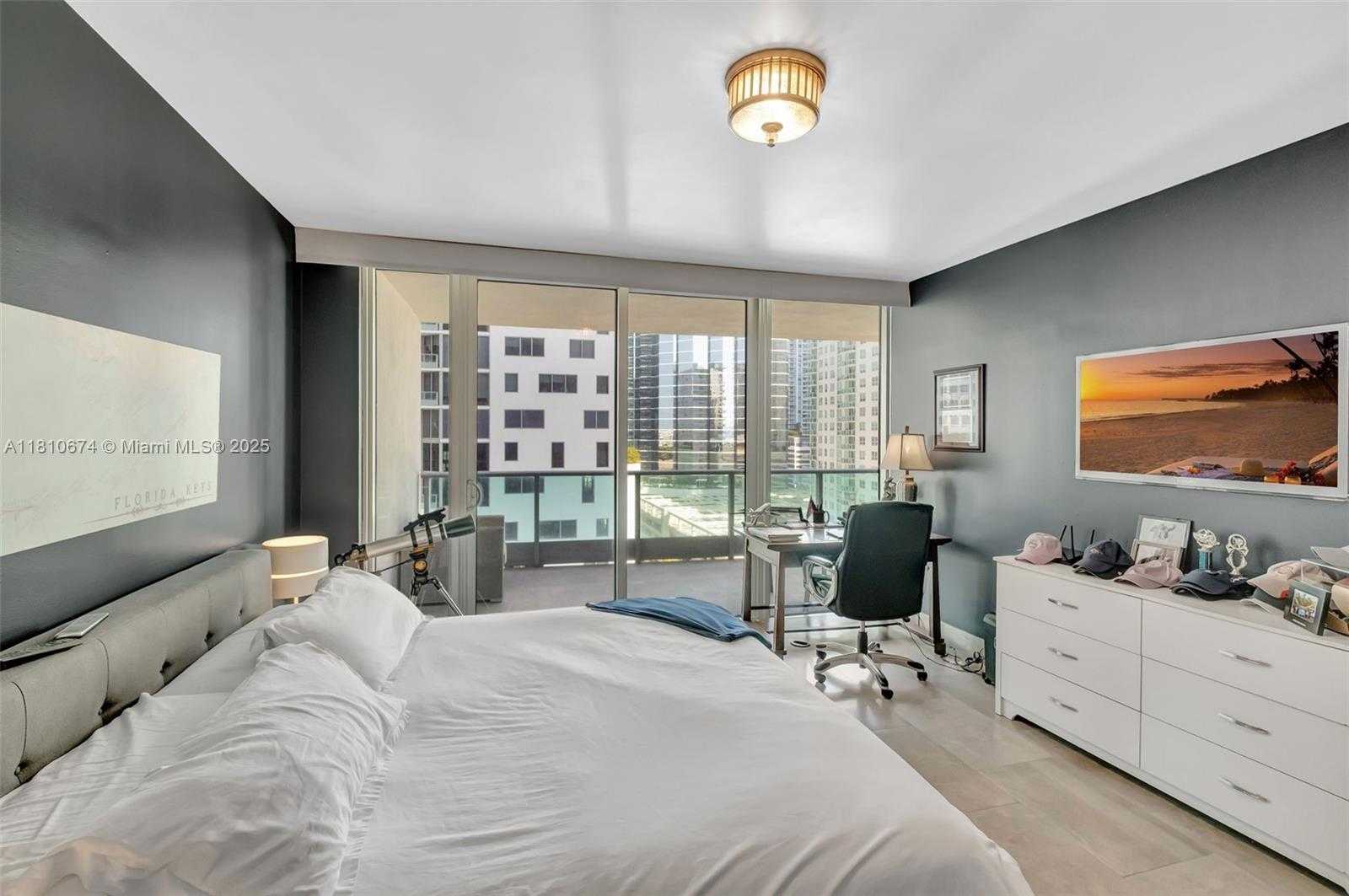 Small Image of 1331 BRICKELL BAY DR #1504, Miami Number 6