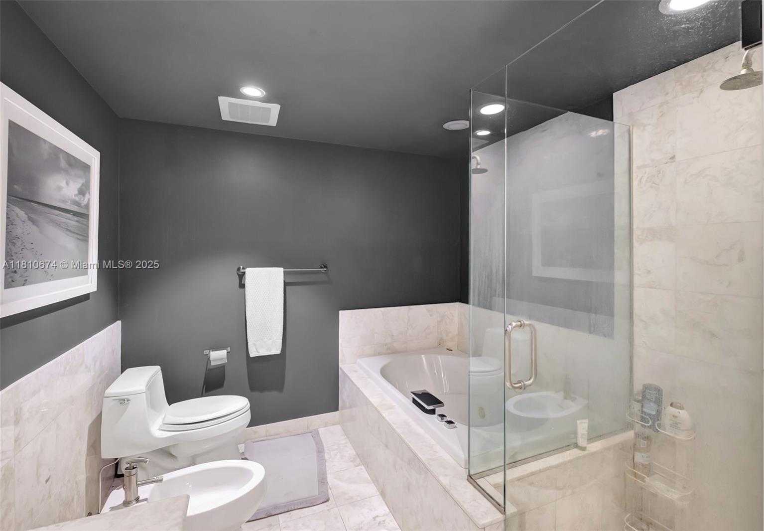 Small Image of 1331 BRICKELL BAY DR #1504, Miami Number 8