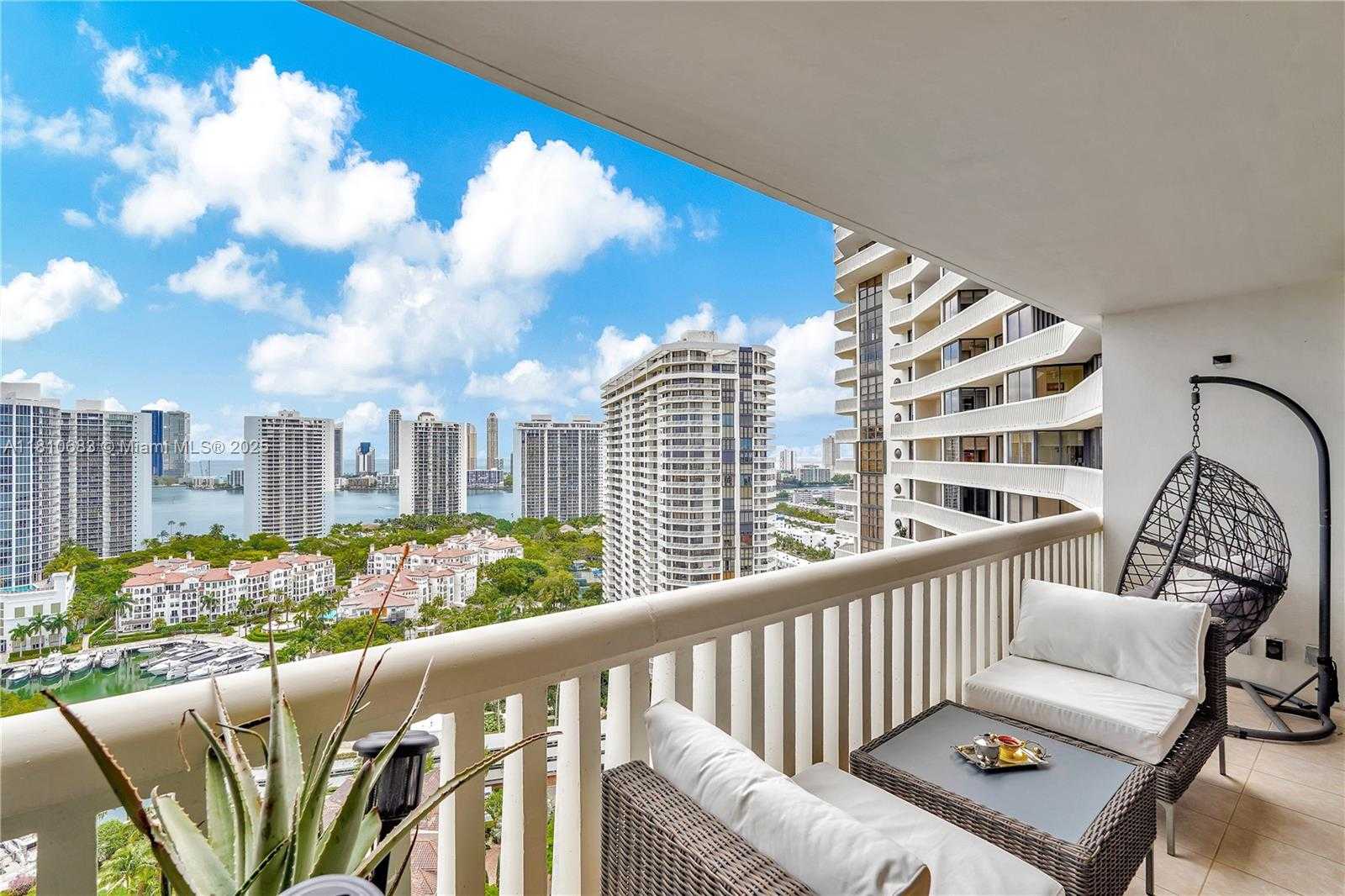 Small Image of 1000 ISLAND BLVD #2508, Aventura Number 36