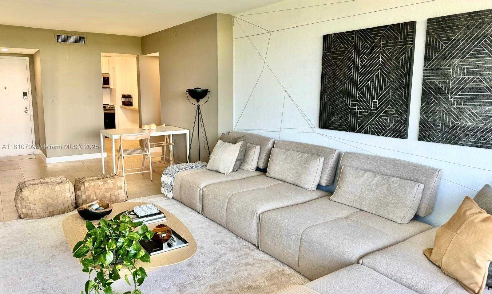 Small Image of 3375 NORTH COUNTRY CLUB DR #701, Aventura Number 8