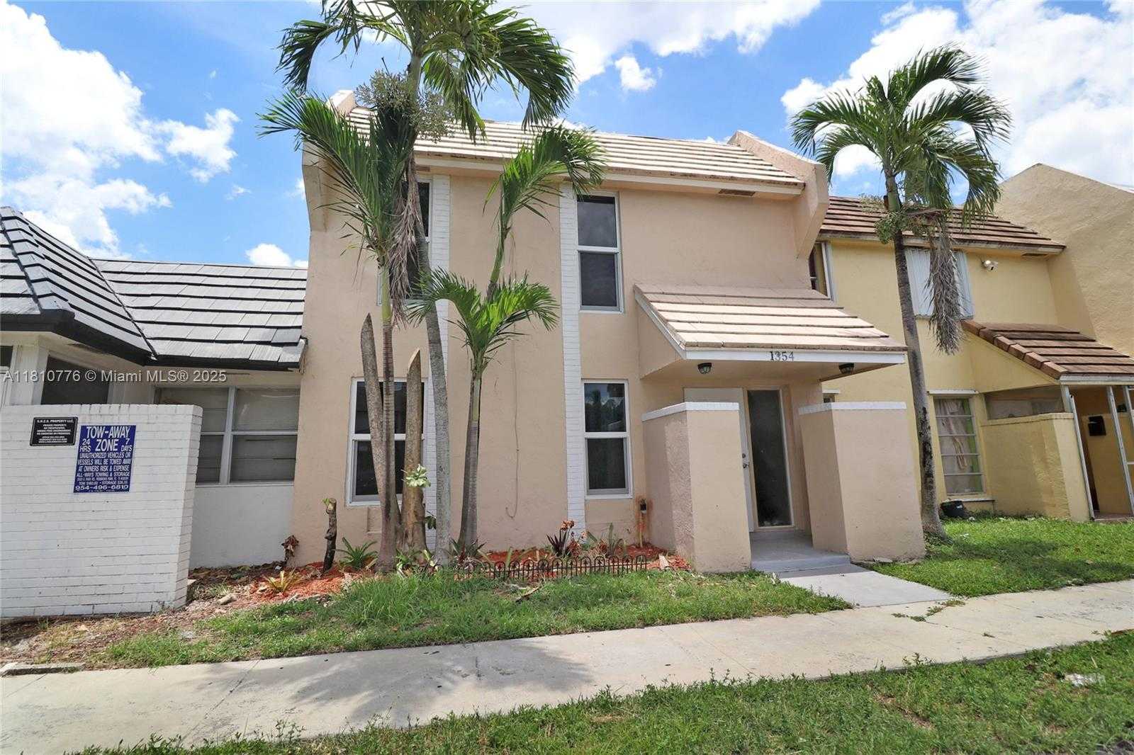 Small Image of 1354 SEAVIEW DR, North Lauderdale Number 2