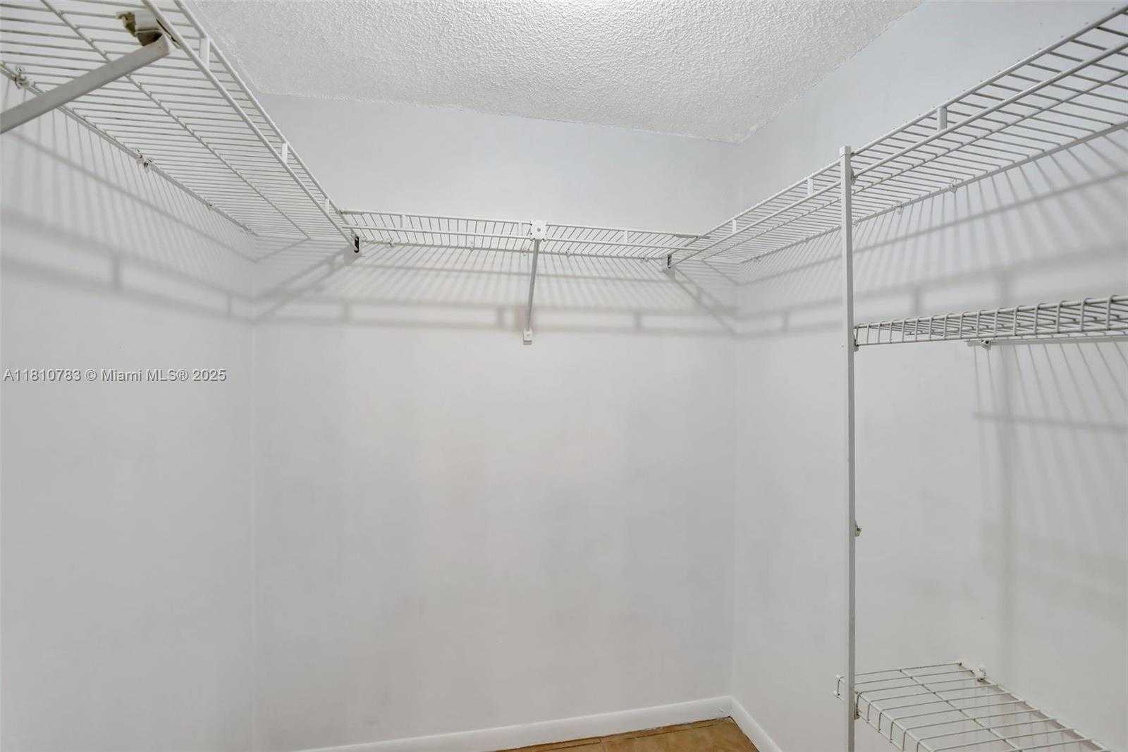 Small Image of 15535 NORTH MIAMI LAKEWAY N #106, Miami Lakes Number 18