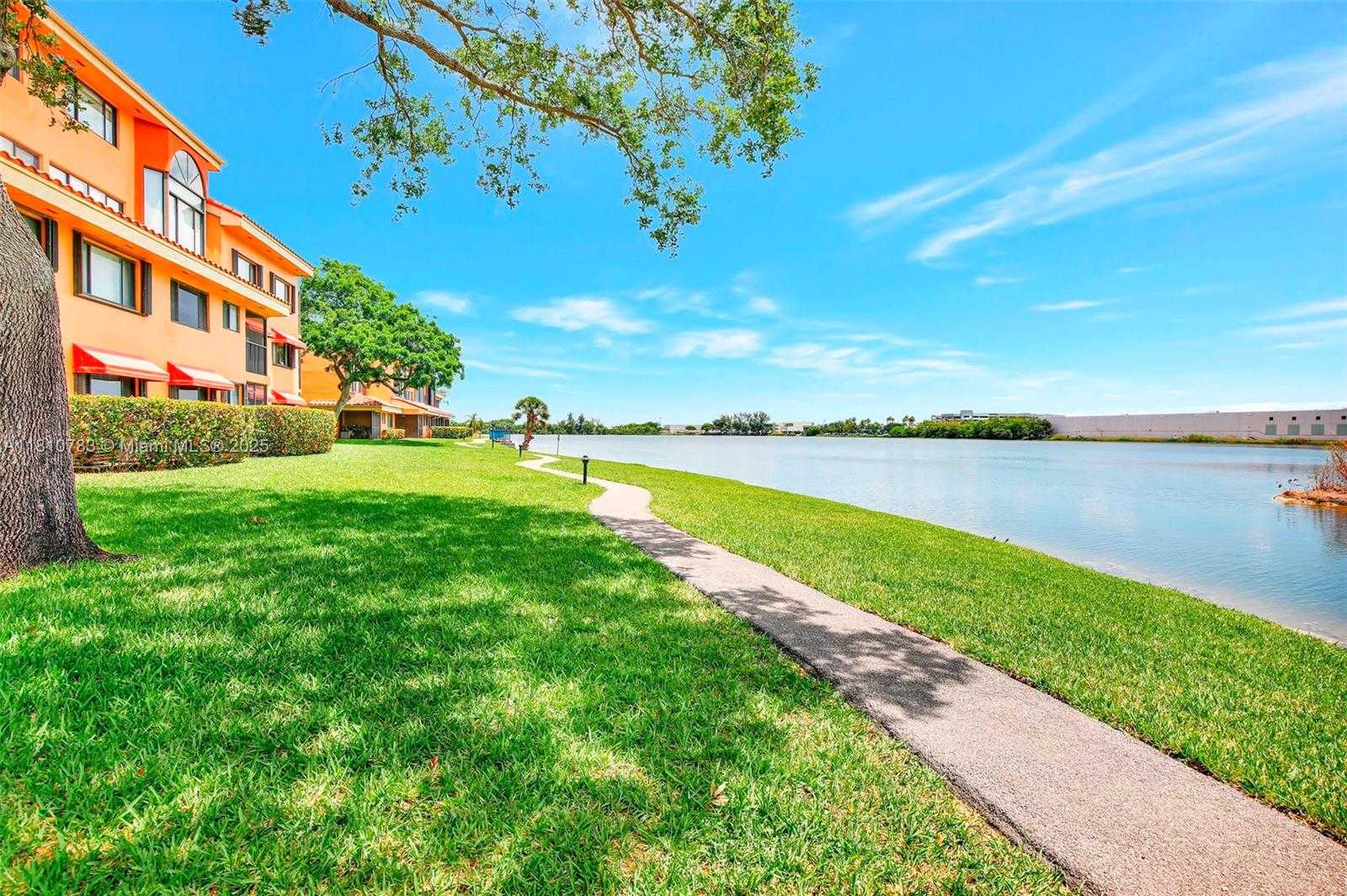 Small Image of 15535 NORTH MIAMI LAKEWAY N #106, Miami Lakes Number 33