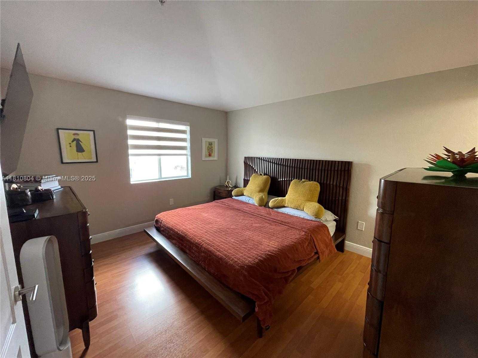 Small Image of 8980 WEST FLAGLER ST #202, Miami Number 30