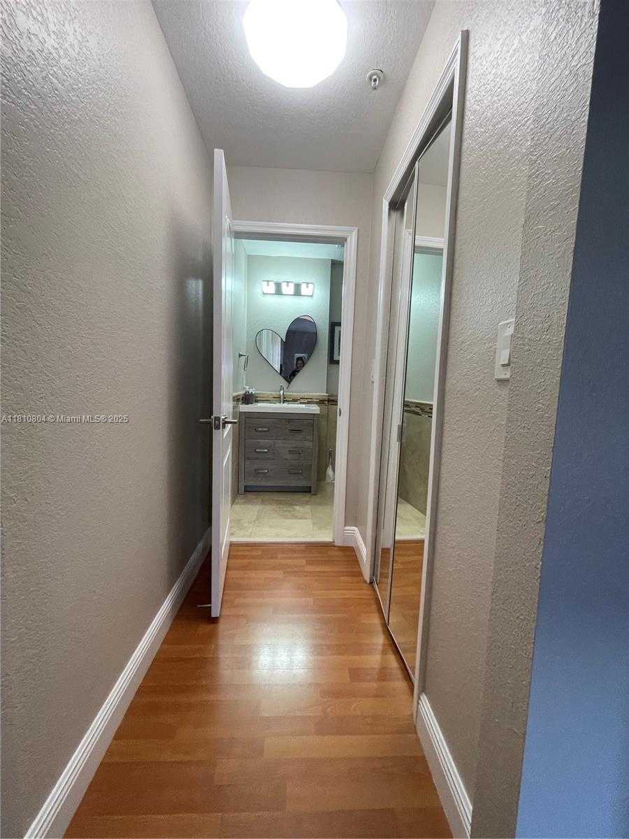 Small Image of 8980 WEST FLAGLER ST #202, Miami Number 37