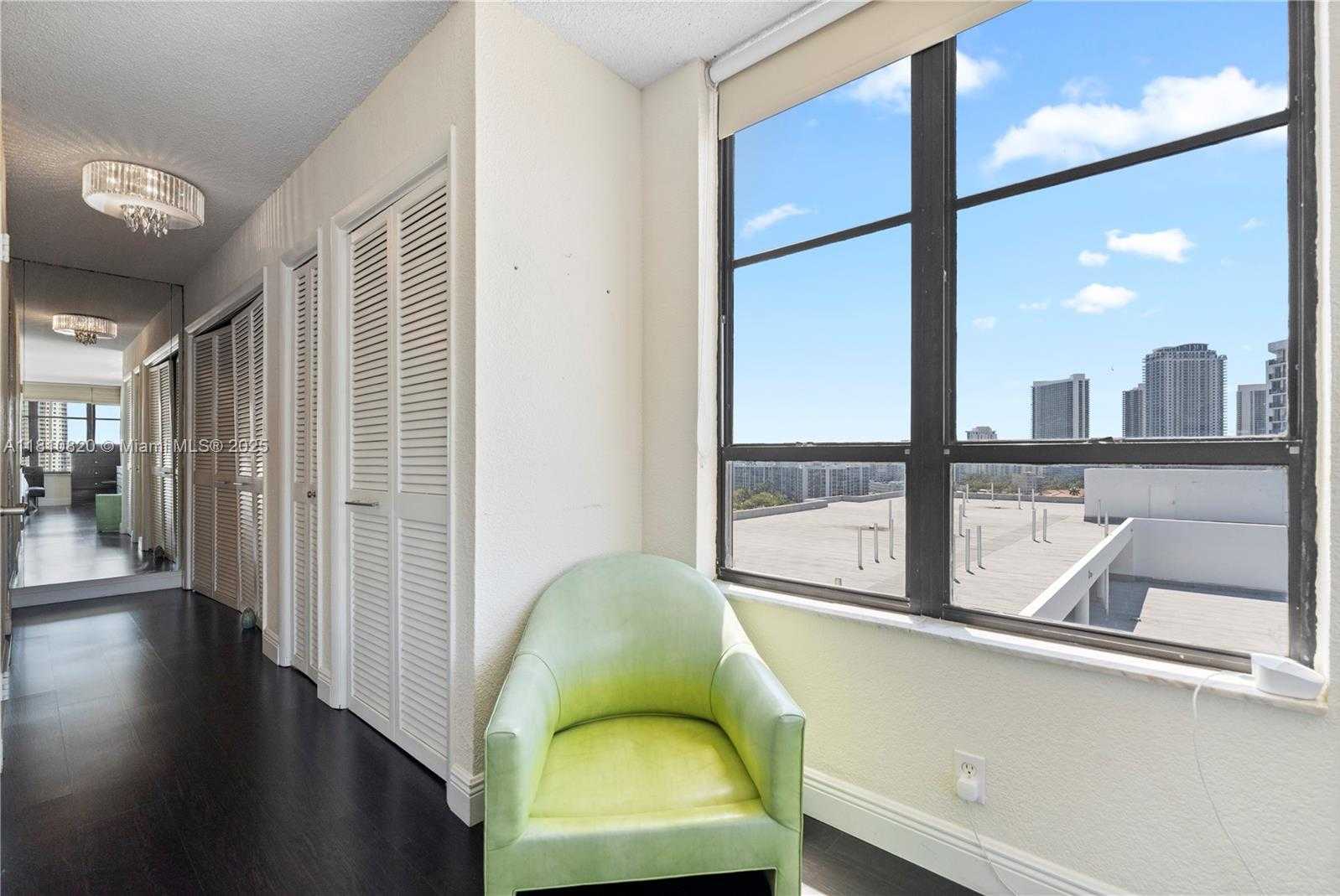 Small Image of 500 THREE ISLANDS BLVD #1112, Hallandale Beach Number 11