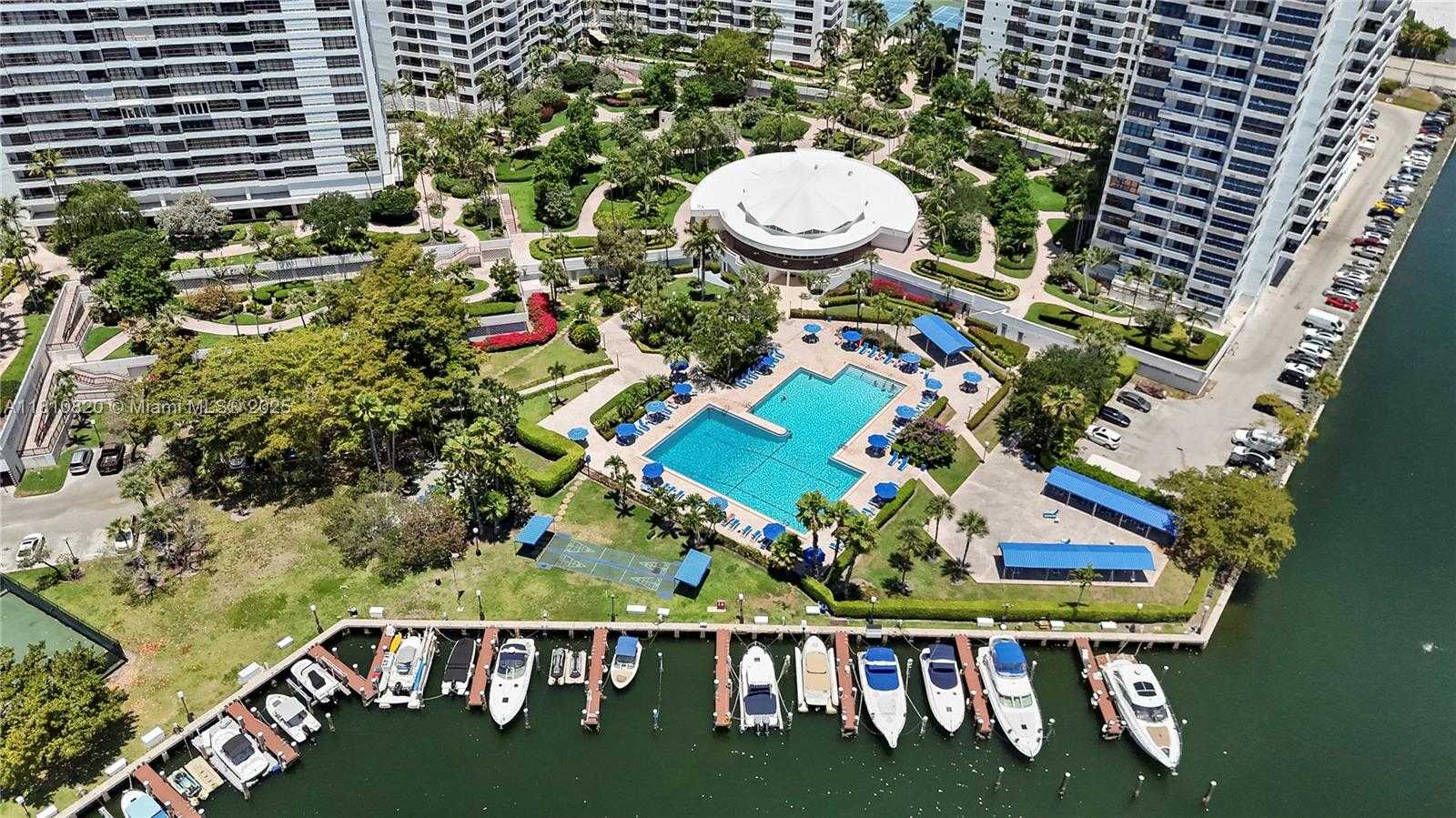 Small Image of 500 THREE ISLANDS BLVD #1112, Hallandale Beach Number 3