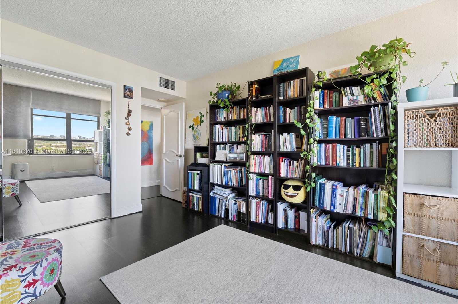 Small Image of 500 THREE ISLANDS BLVD #1112, Hallandale Beach Number 37