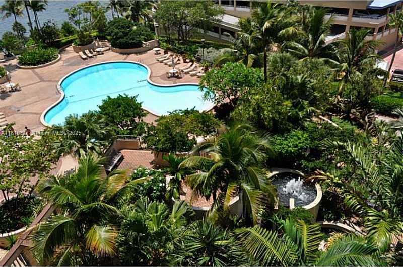 Small Image of 520 BRICKELL KEY DR #A811, Miami Number 38