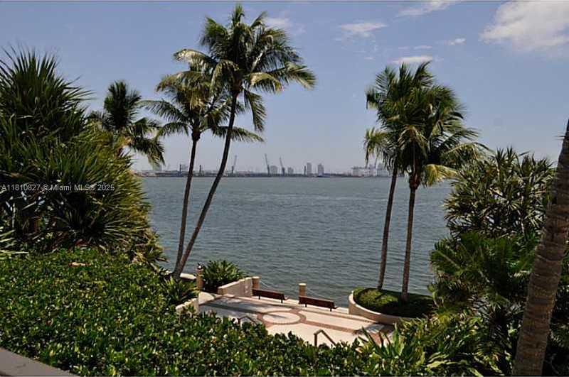Small Image of 520 BRICKELL KEY DR #A811, Miami Number 45
