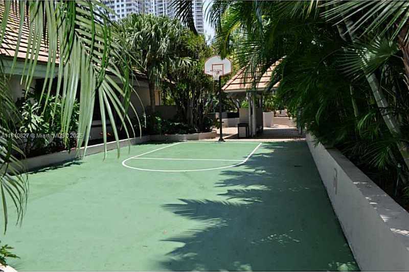 Small Image of 520 BRICKELL KEY DR #A811, Miami Number 48