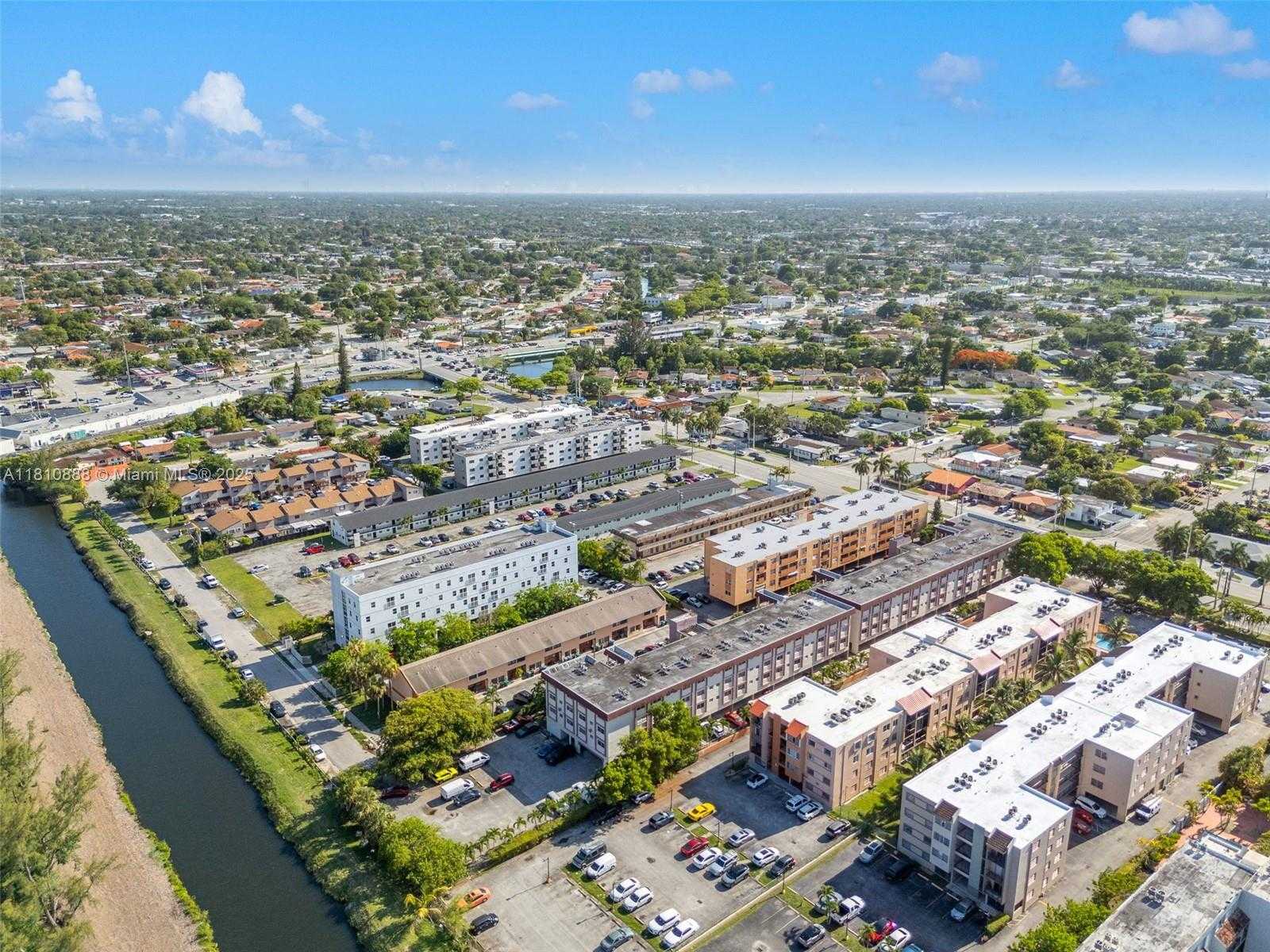 Small Image of 325 NORTH WEST 72ND AVE #301, Miami Number 29