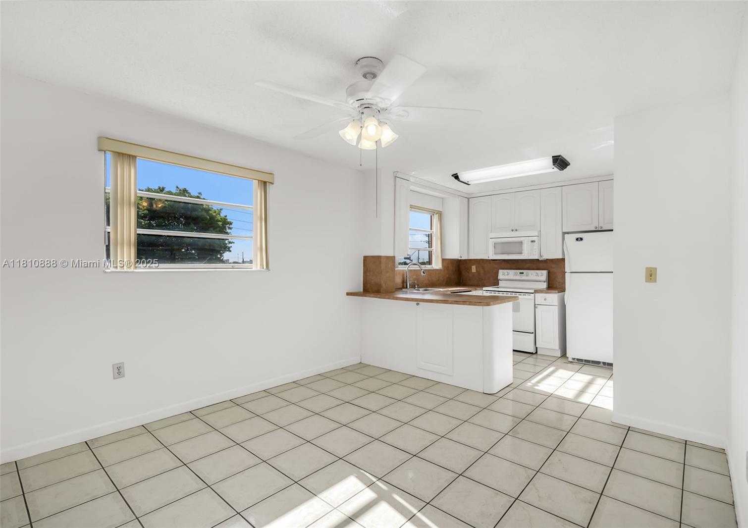 Small Image of 325 NORTH WEST 72ND AVE #301, Miami Number 6